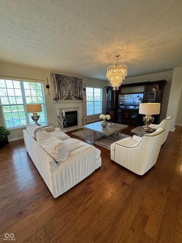 4414 Hickory Grove Boulevard, Greenwood, IN 46143