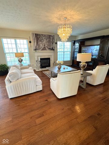 4414 Hickory Grove Boulevard, Greenwood, IN 46143