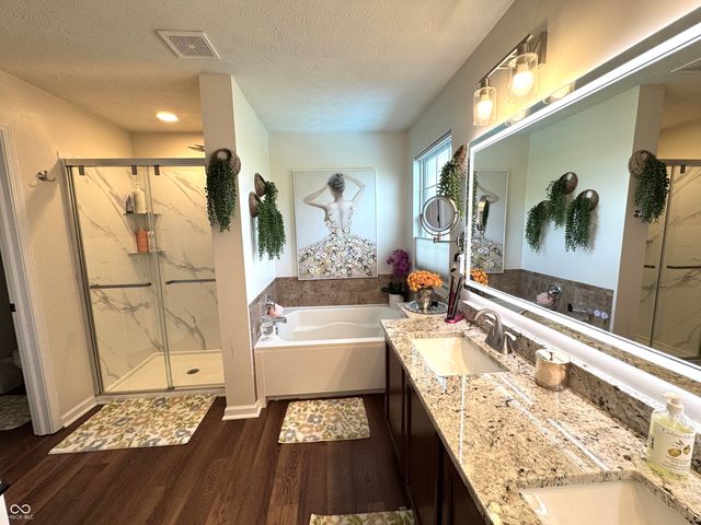 4414 Hickory Grove Boulevard, Greenwood, IN 46143