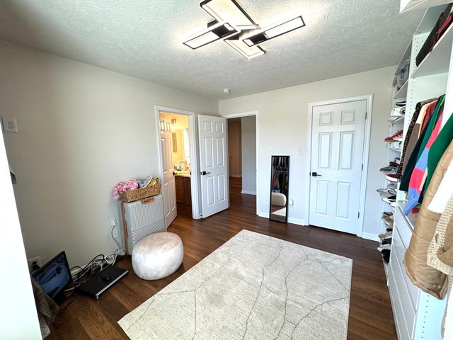 4414 Hickory Grove Boulevard, Greenwood, IN 46143