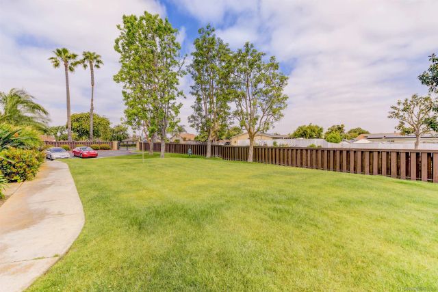 194 Avenida Descanso A, Oceanside, CA 92057