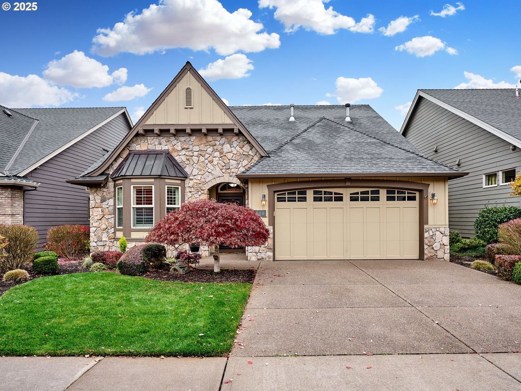 429 TURNBERRY Ave, Woodburn, OR 97071