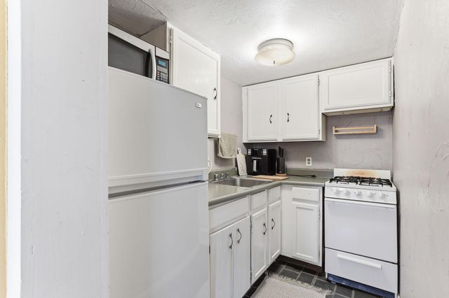 18335 County Road 24, Plymouth, MN 55447