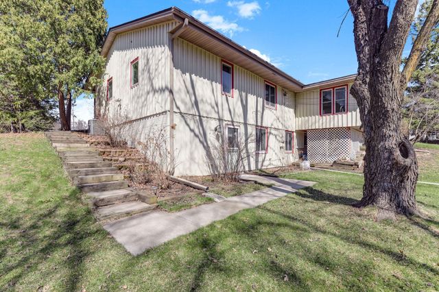 18335 County Road 24, Plymouth, MN 55447