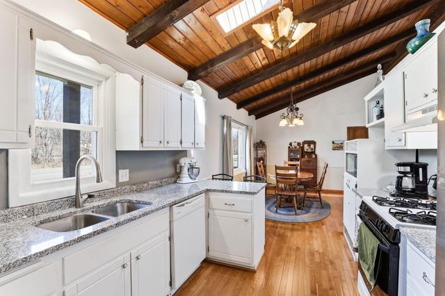 18335 County Road 24, Plymouth, MN 55447