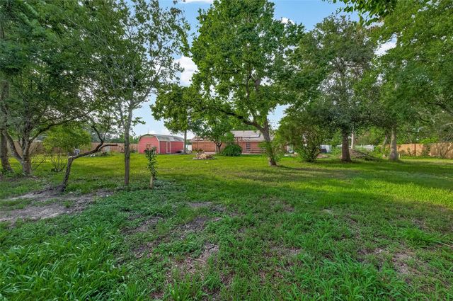 11029 Fm-1764, Santa Fe, TX 77510