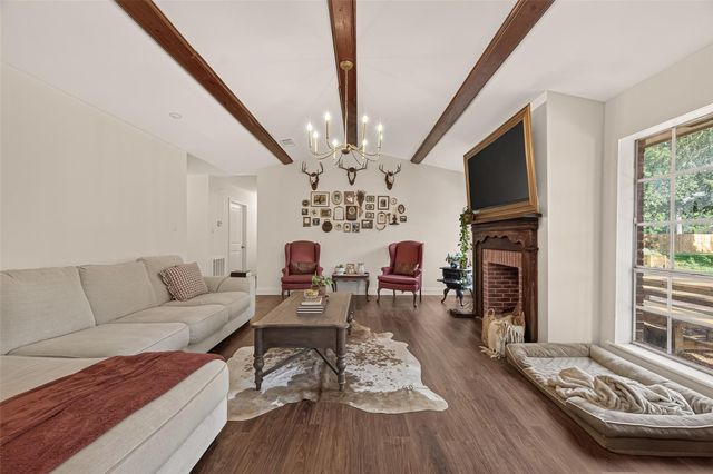 11029 Fm-1764, Santa Fe, TX 77510
