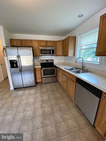 808 5TH AVE, Croydon, PA 19021