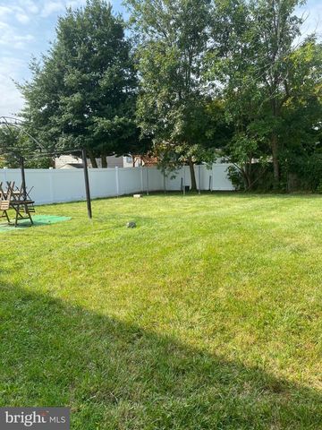 808 5TH AVE, Croydon, PA 19021