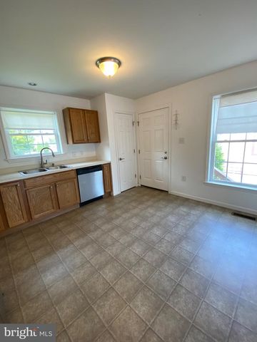 808 5TH AVE, Croydon, PA 19021