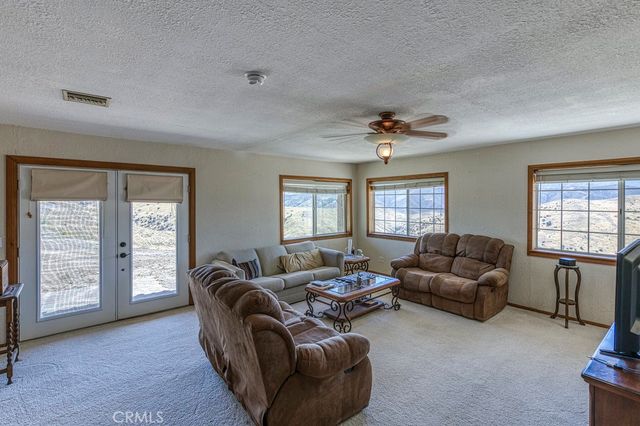 30668 3/4 Tick Canyon, Canyon Country, CA 91387