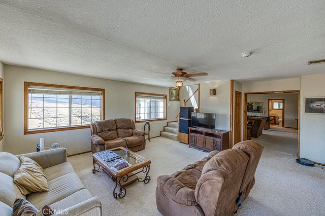 30668 3/4 Tick Canyon, Canyon Country, CA 91387