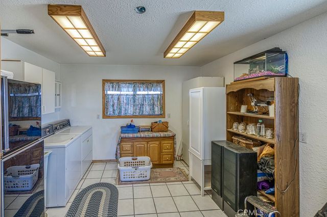30668 3/4 Tick Canyon, Canyon Country, CA 91387