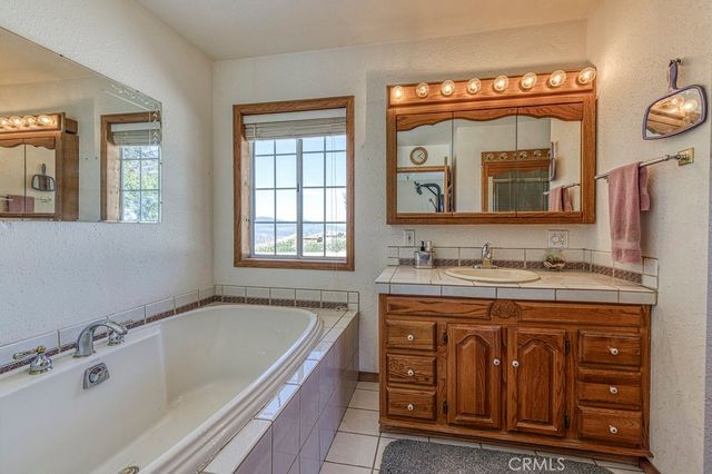 30668 3/4 Tick Canyon, Canyon Country, CA 91387
