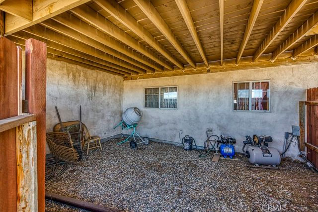 30668 3/4 Tick Canyon, Canyon Country, CA 91387