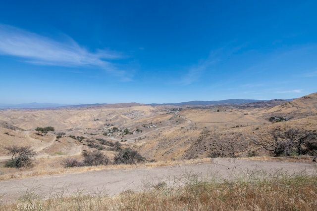 30668 3/4 Tick Canyon, Canyon Country, CA 91387