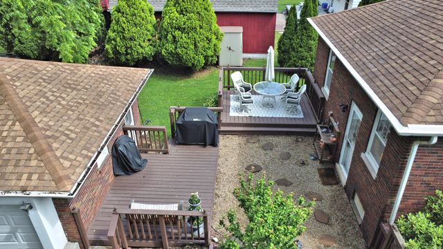 200 N Kelly Street, Hobart, IN 46342