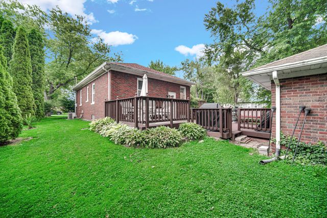 200 N Kelly Street, Hobart, IN 46342