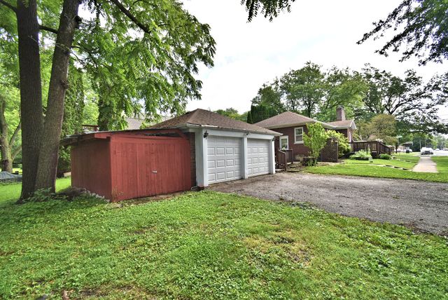 200 N Kelly Street, Hobart, IN 46342