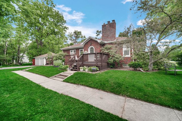 200 N Kelly Street, Hobart, IN 46342
