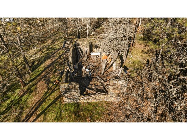 Morgensen Rd, Mosier, OR 97040