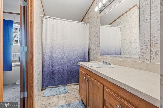 94 GINWOOD LANE, Baltimore, MD 21221