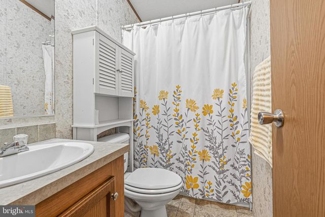 94 GINWOOD LANE, Baltimore, MD 21221