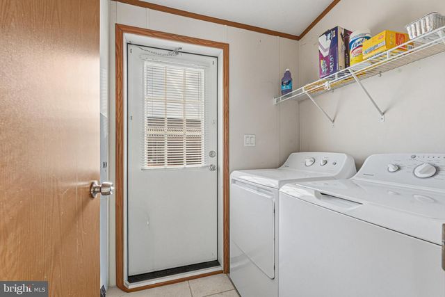 94 GINWOOD LANE, Baltimore, MD 21221