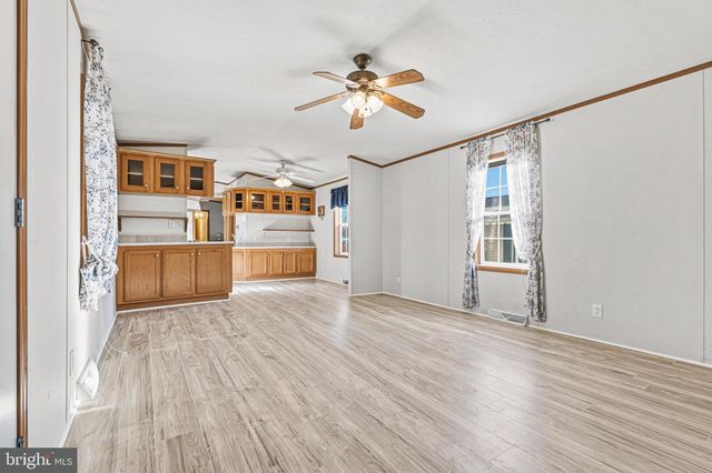 94 GINWOOD LANE, Baltimore, MD 21221