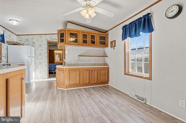 94 GINWOOD LANE, Baltimore, MD 21221