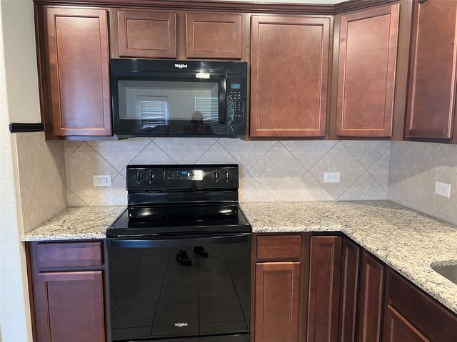6024 Misty Breeze Drive, Fort Worth, TX 76179
