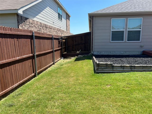 6024 Misty Breeze Drive, Fort Worth, TX 76179