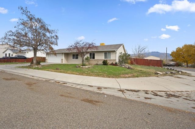 476 Forelle Street, Clifton, CO 81520