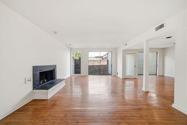 1107 Jackson Boulevard A, Houston, TX 77006