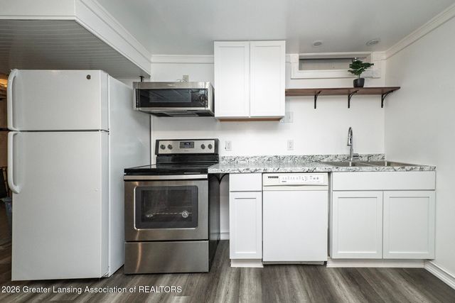 5195 E Brookfield Drive, East Lansing, MI 48823