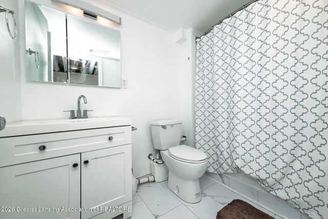5195 E Brookfield Drive, East Lansing, MI 48823