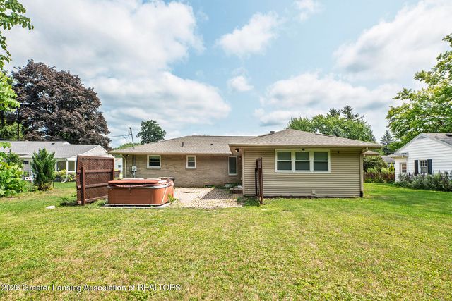 5195 E Brookfield Drive, East Lansing, MI 48823