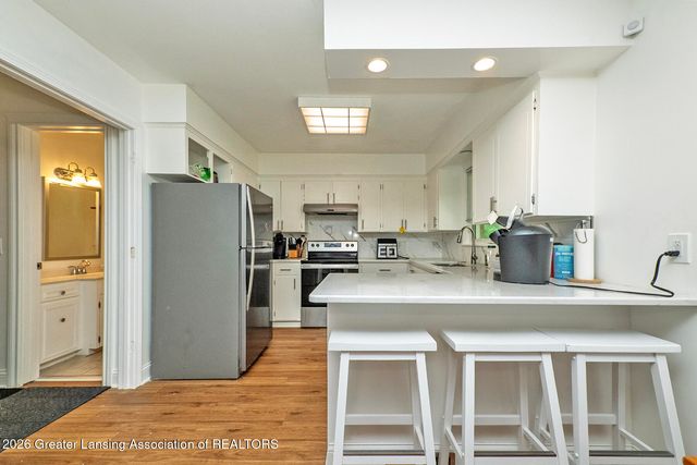 5195 E Brookfield Drive, East Lansing, MI 48823