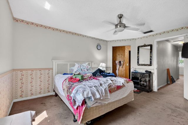 2641 W Gately Dr W W 906, West Palm Beach, FL 33415