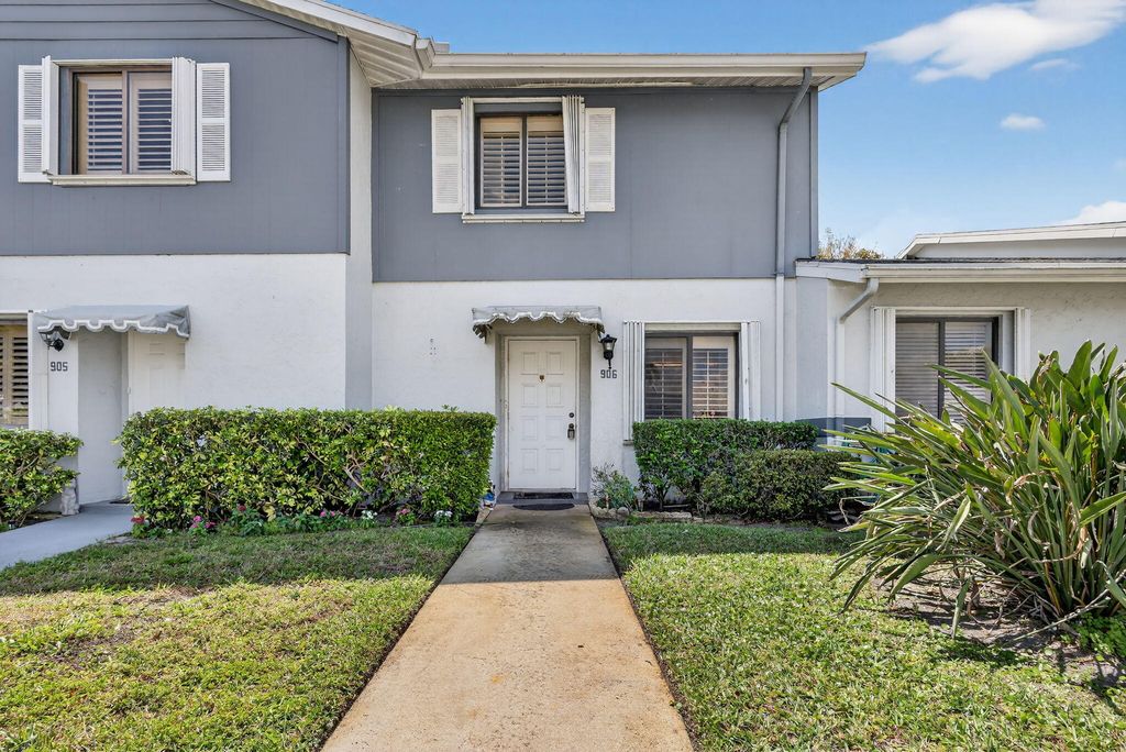 2641 W Gately Dr W W 906, West Palm Beach, FL 33415