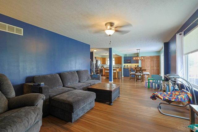 103 Day Place, Trenton, OH 45067