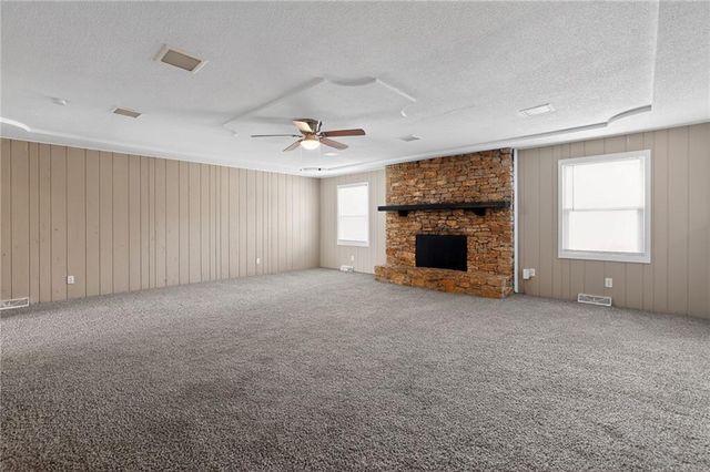 11104 BRISTOL Terrace, Kansas City, MO 64134