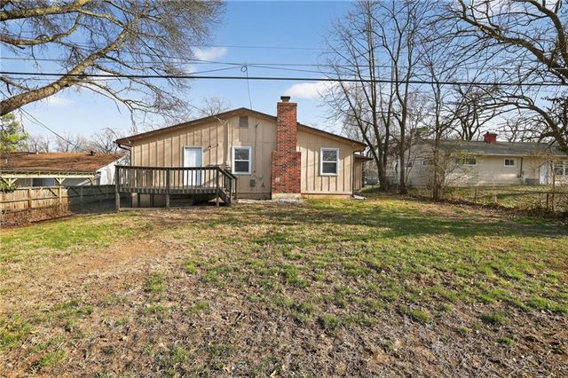 11104 BRISTOL Terrace, Kansas City, MO 64134