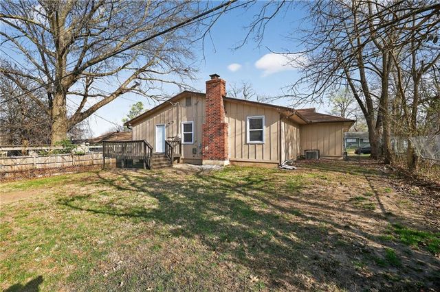 11104 BRISTOL Terrace, Kansas City, MO 64134