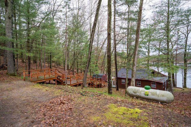 9572 S Oxeye Avenue, Baldwin, MI 49304