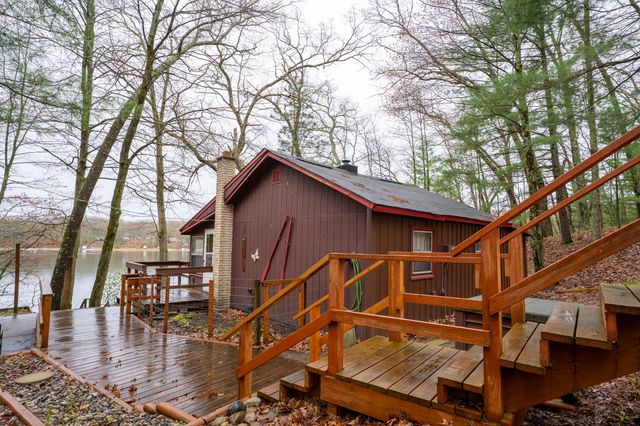 9572 S Oxeye Avenue, Baldwin, MI 49304