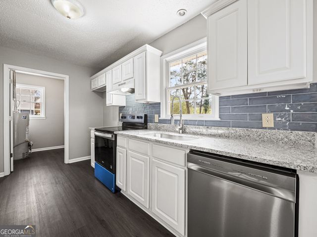 5019 Merlin Drive, Oakwood, GA 30566