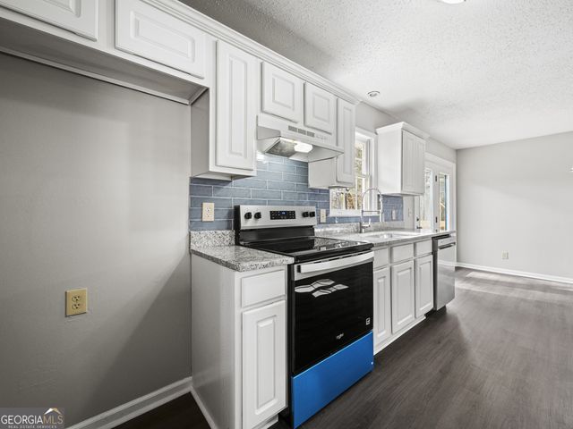 5019 Merlin Drive, Oakwood, GA 30566