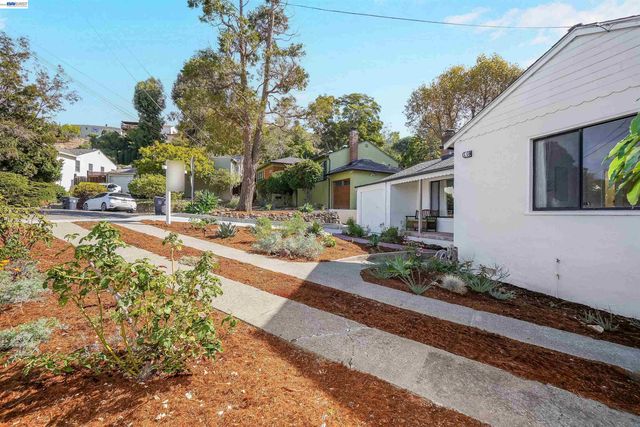 16133 Berkshire Dr, Castro Valley, CA 94578
