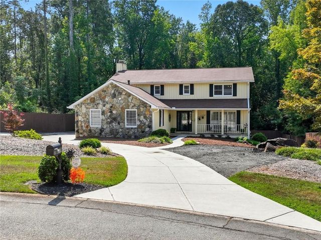 5241 Brasswood Drive, Stone Mountain, GA 30088